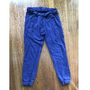 Lululemon Women’s Sweatpants, Size 4, Purple